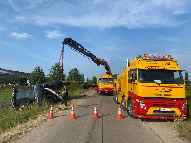 Takeldienst VDC Zware voertuigen